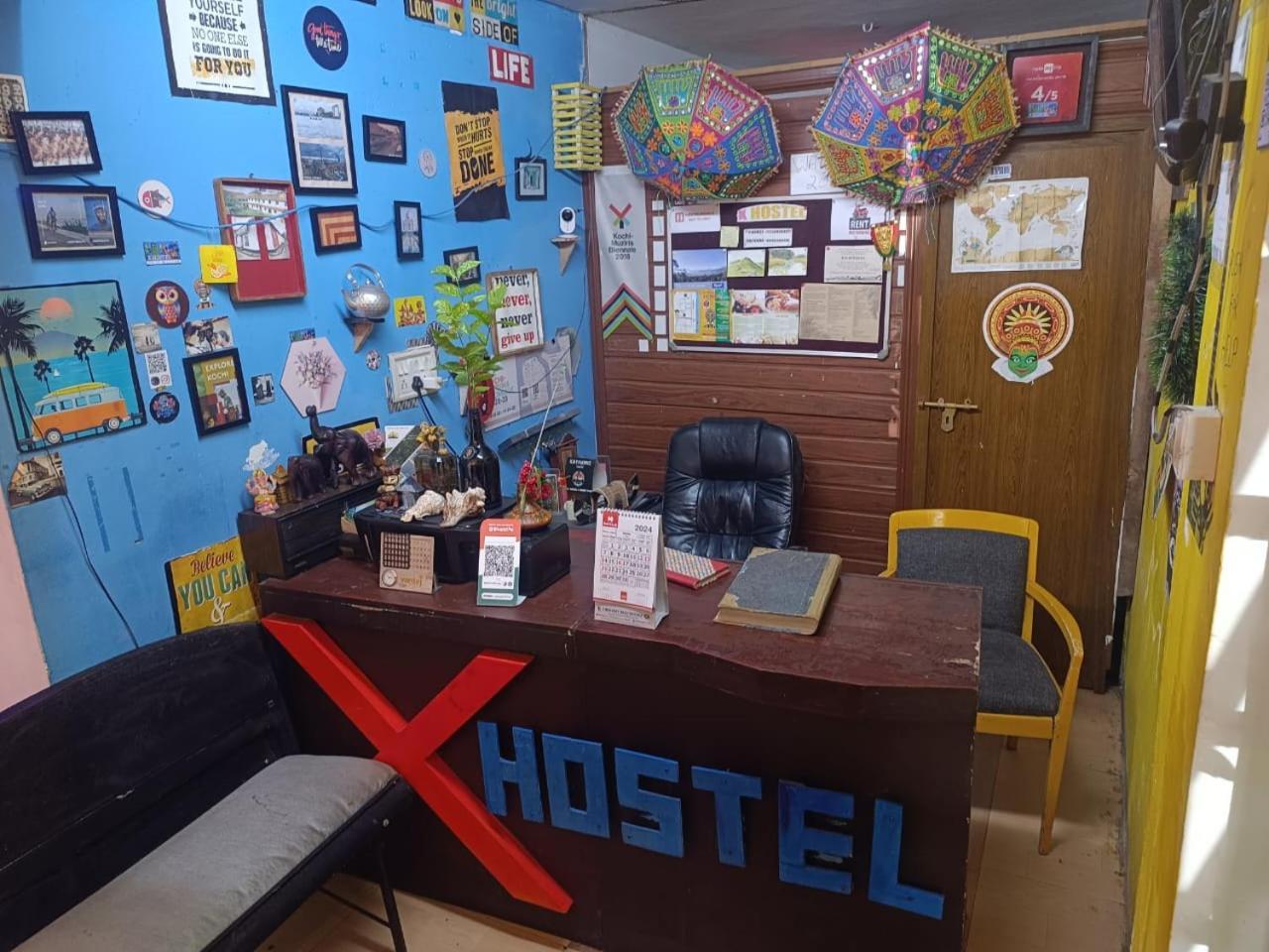 Xhostel Hostel Kochi Exterior photo